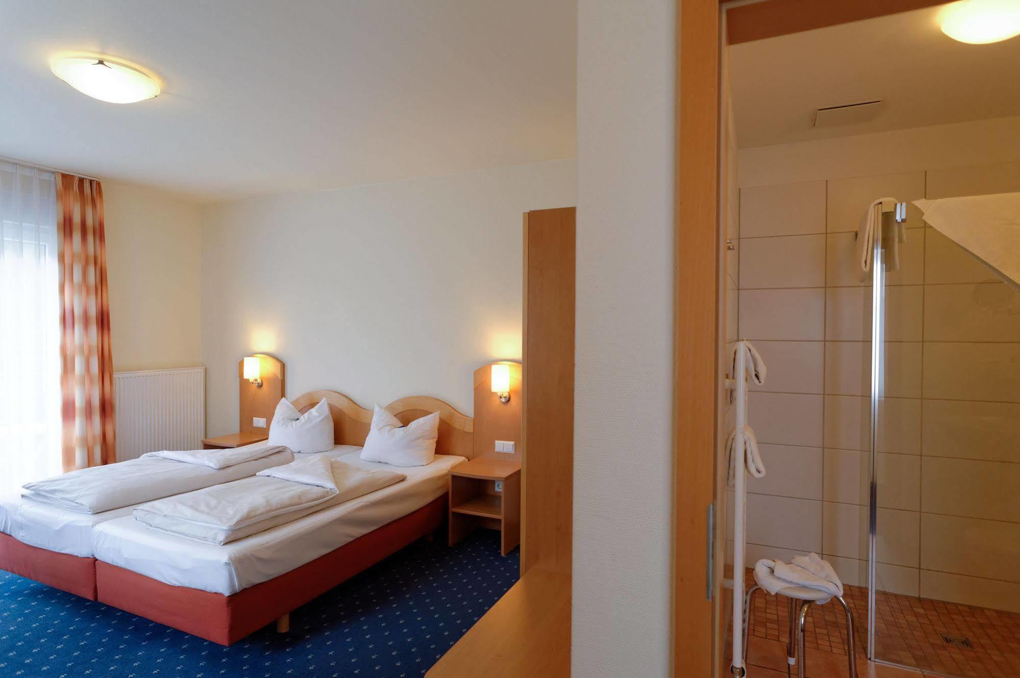 Hotel Restaurant Talblick Bad Ditzenbach Extérieur photo